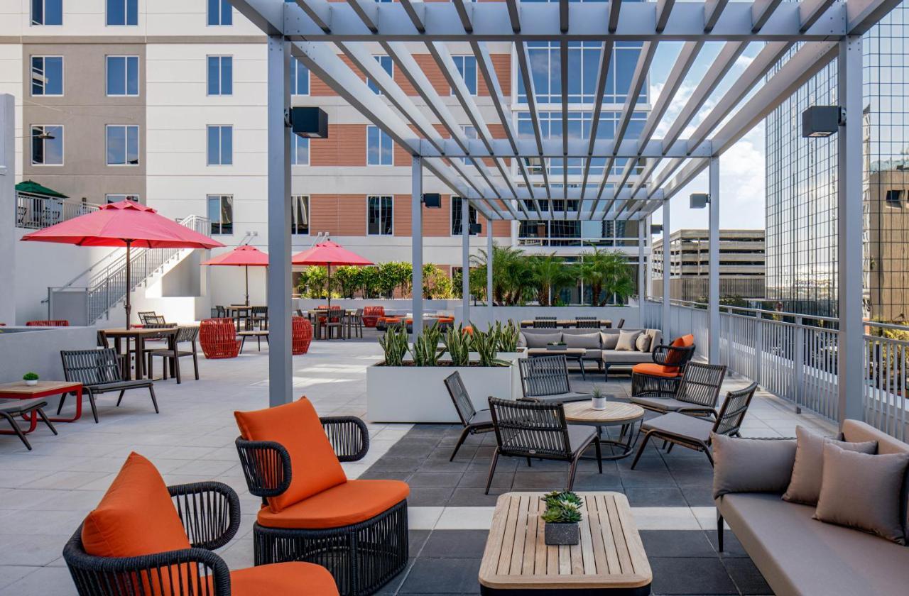 Hyatt Place Tampa Downtown Exterior photo