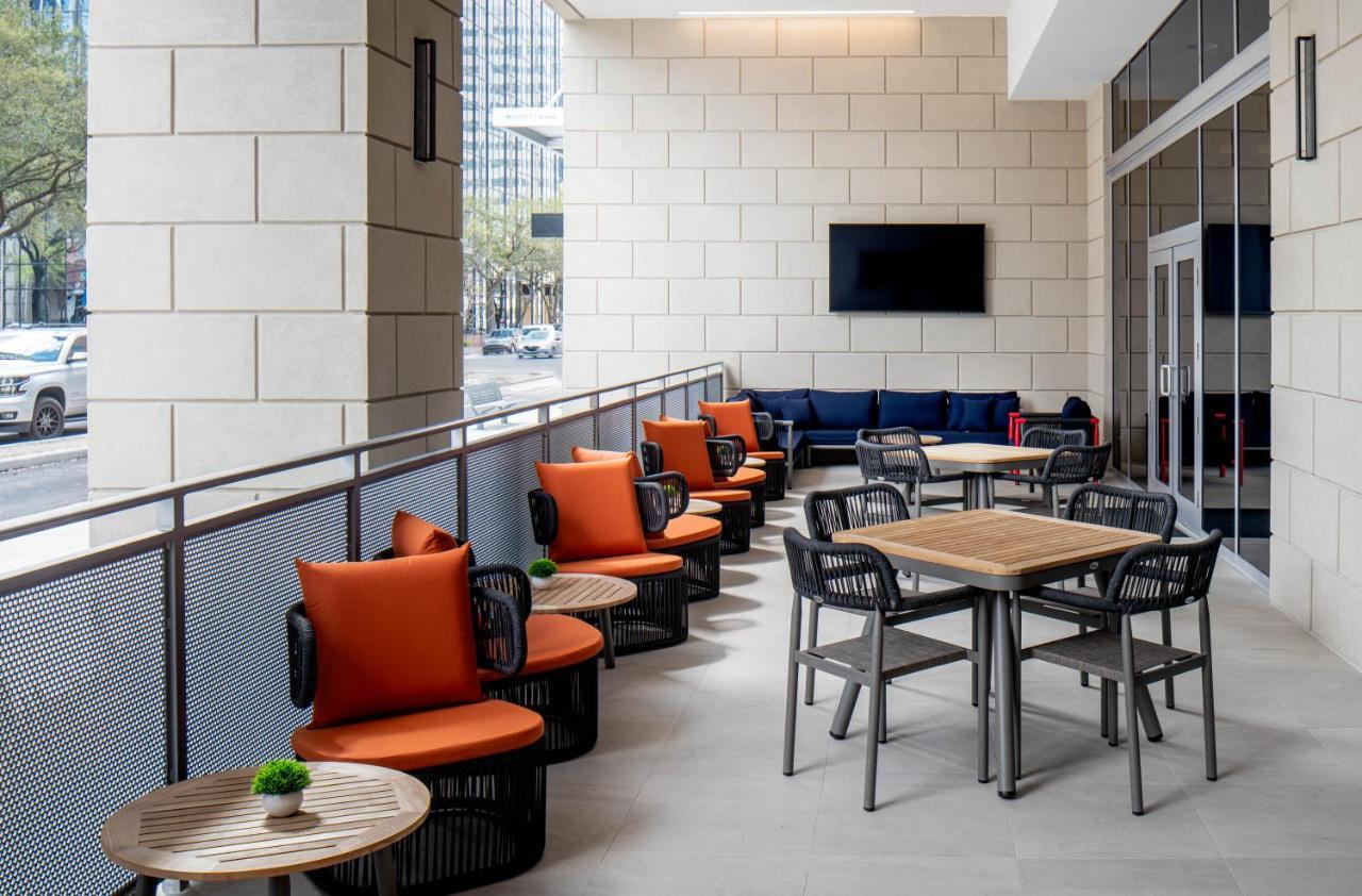 Hyatt Place Tampa Downtown Exterior photo