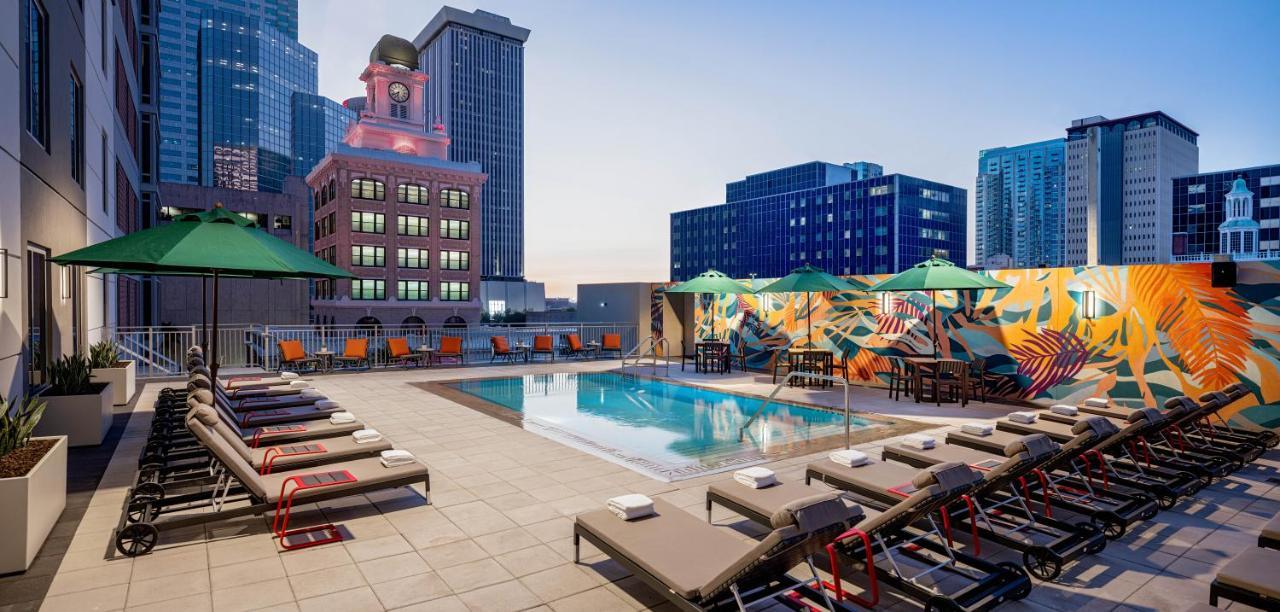 Hyatt Place Tampa Downtown Exterior photo